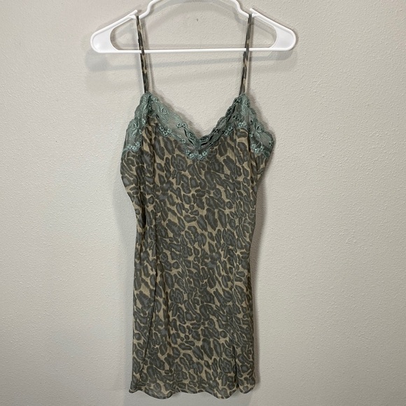 Victoria's Secret Other - Victoria's‎ Secret chemise green tan animal print